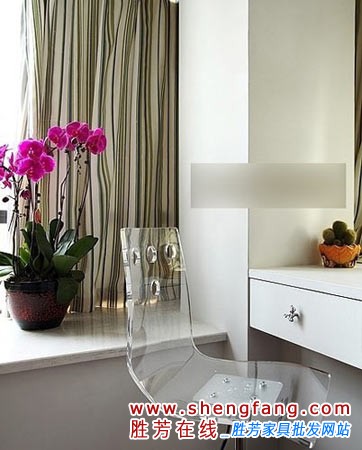 100平現(xiàn)代簡約風(fēng)格裝修 一家三口的甜蜜家居