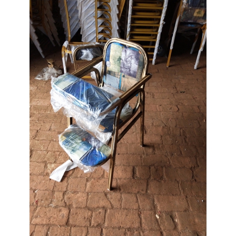 勝芳寶寶椅批發 寶寶餐椅 兒童餐桌椅 家用寶寶椅 酒店專用寶寶吃飯座椅 主題卡通鐵椅bb高腳凳 林億酒店家具