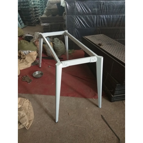 勝芳桌架批發(fā) 鐵藝桌架 不銹鋼桌架 餐廳桌架 餐臺(tái)支架 餐桌腳 書(shū)桌桌架 折疊桌架 餐廳家具 飯店家具 簡(jiǎn)易家具 寶藝家具