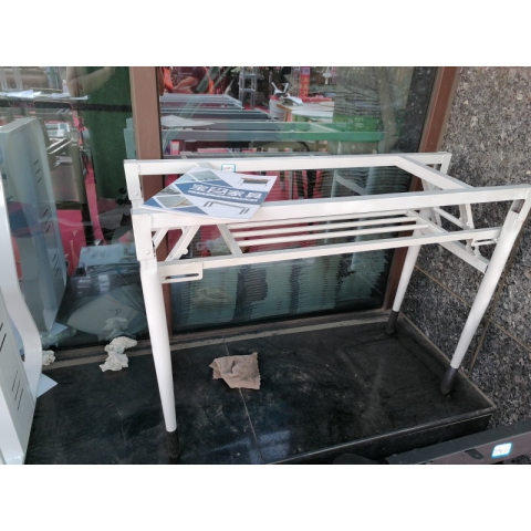 勝芳桌架批發(fā) 鐵藝桌架 不銹鋼桌架 餐廳桌架 餐臺(tái)支架 餐桌腳 書(shū)桌桌架 折疊桌架 餐廳家具 飯店家具 簡(jiǎn)易家具 寶藝家具