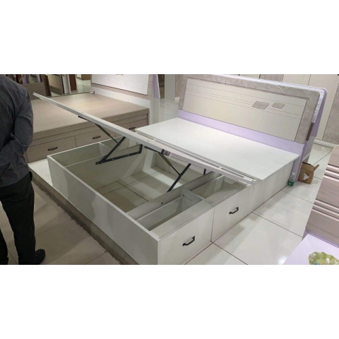 勝芳床鋪批發 雙人床 實木床 鐵條床 折疊雙人床 木質雙人床 雙人板床 北歐家具 臥室家具 酒店家具 宇鑫家具