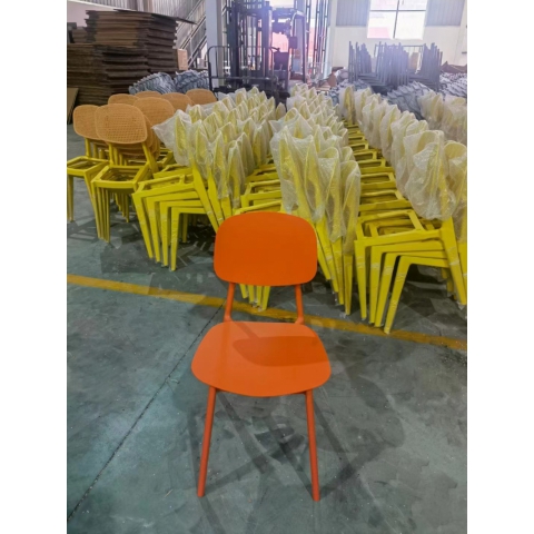 塑料椅批發 勝芳椅子 外貿餐椅 牛角椅 伊姆斯椅 休閑椅 咖啡椅桌椅組合 餐椅 創意椅 網紅椅 接待椅洽談椅 簡約現代椅 靠背椅 北歐椅子  馬卡龍椅 糖果椅