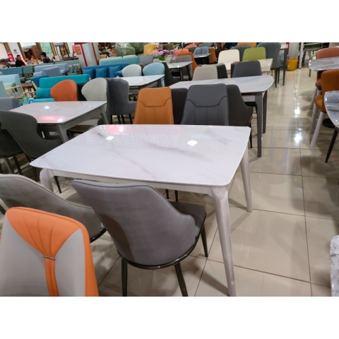 勝芳桌椅批發 軟包椅 伊姆斯椅 咖啡椅 鐵線椅 太陽椅 月亮椅 時尚椅 休閑椅 鐵線椅 弓形懶人椅 餐椅 輕奢家具 意式風格 宿舍家具 臥室家具 軍民家具