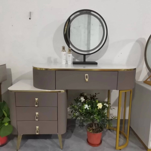 勝芳梳妝臺批發 現代簡約梳妝臺 網紅小型化妝桌 輕奢 梳妝臺 梳妝桌 化妝柜 臥室梳妝臺  高顏值梳妝臺 銘澤家具