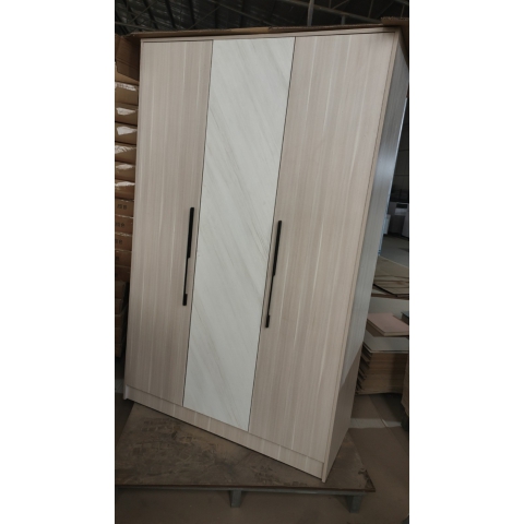 勝芳大衣柜批發 實木衣柜 板式衣柜 三門衣柜 二門衣柜 支持定制 出租房衣柜 家用衣柜 王偉電腦桌