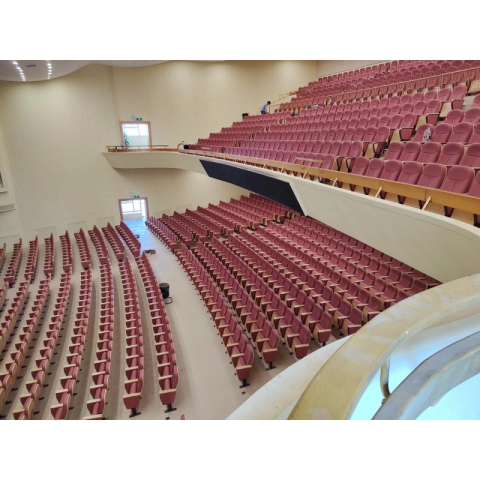 【嘉琪家具】廠家直供勝芳階梯教室排椅 禮堂椅 學生排椅  課桌椅 影院椅 報告廳椅 培訓椅 會議室聯(lián)排椅