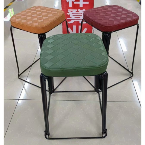 勝芳家具批發 鐵腿凳子批發 三腿凳子 鐵質凳子 鋼筋凳 套凳 圓凳 簡易家具 休閑凳子 客廳家具 餐廳家具 簡約家具 時尚凳子 龍鼎祥（金鼎）家具