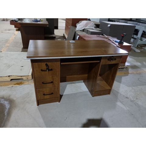 勝芳辦公桌批發 寫字臺 三連鎖1米1.2米1.4米 電腦臺 電腦臺式桌 家用桌子 帶抽屜辦公桌 書房桌子 臥室書桌簡約學習桌 一體寫字桌 簡易辦公桌 滕之達家具