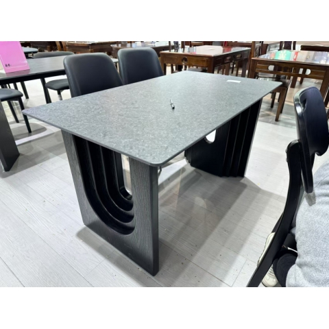 勝芳桌椅批發 軟包椅 伊姆斯椅 咖啡椅 鐵線椅 太陽椅 月亮椅 時尚椅 休閑椅 鐵線椅 弓形懶人椅 餐椅 輕奢家具 意式風格 宿舍家具 臥室家具 軍民家具