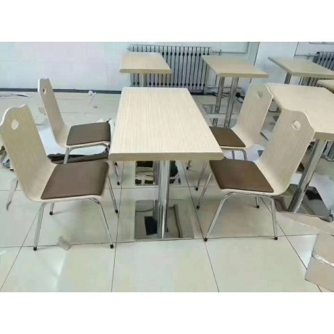 勝芳連體餐桌椅批發  食堂餐桌 食堂連體桌椅 快餐桌椅 四腿連體桌 四連體 學生餐桌椅 萬眾家具