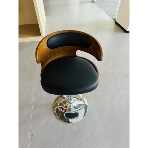 勝芳休閑輕奢桌椅批發(fā)，輕奢餐椅咖啡桌椅，網(wǎng)紅桌椅，洽談，接待桌椅，鈦金桌椅，北歐鈦金桌椅 鑫寶家具