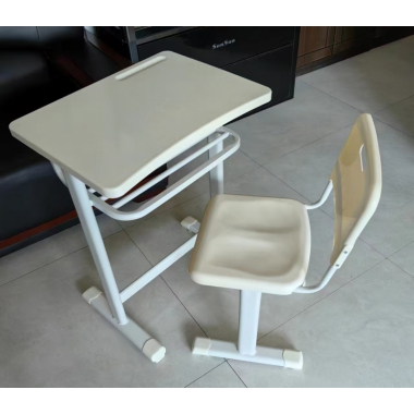 勝芳批發(fā)學(xué)生課桌 學(xué)習(xí)課桌 培訓(xùn)課桌 培訓(xùn)班課桌 單人課桌 輔導(dǎo)班課桌 可升降學(xué)生課桌 學(xué)生家具 學(xué)校家具 宏盛校具