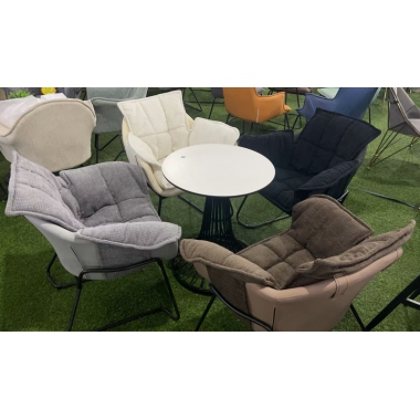 勝芳休閑輕奢桌椅批發 卡座 咖啡桌椅 網紅桌椅 酒店家具 軟包椅 休閑椅 接待桌椅 鈦金桌椅 北歐鈦金桌椅 岳明達家具