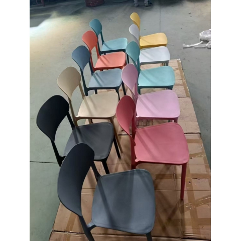 勝芳塑料椅批發 排檔椅 鉆石靠背戶外椅 注塑椅 馬卡龍椅 溫莎椅 牛角椅 竹節宴會椅 休閑椅 會議椅 折疊桌 宏鎧家具
